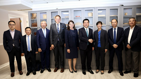 Bộ trưởng Bộ Công Thương làm việc với lãnh đạo Tập đoàn Exxon Mobil