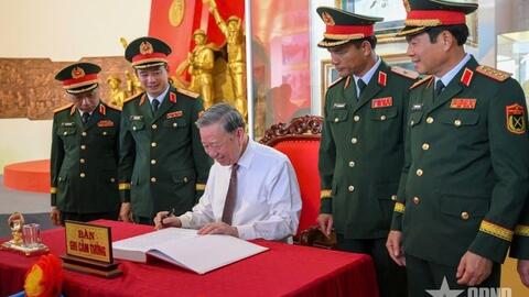 Tổng Bí thư Tô Lâm thăm và làm việc tại Quân đoàn 12