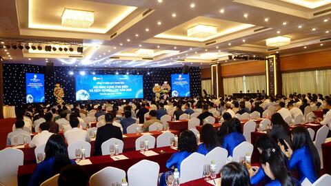 EVNNPC tổ chức Hội nghị khách hàng năm 2025 trên toàn miền Bắc