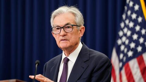 FED giữ nguyên lãi suất lần thứ tư liên tiếp, nhưng để ngỏ khả năng cắt giảm