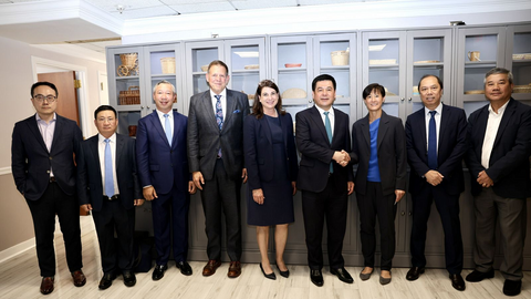 Bộ trưởng Bộ Công Thương làm việc với lãnh đạo Tập đoàn Exxon Mobil