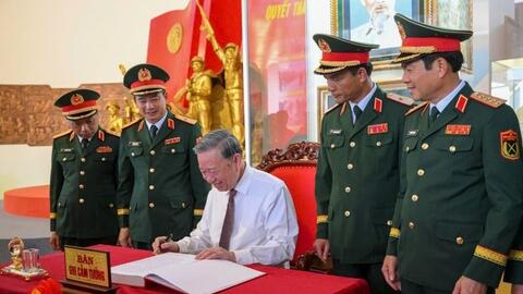 Tổng Bí thư Tô Lâm thăm và làm việc tại Quân đoàn 12