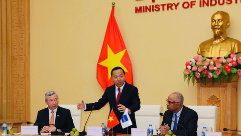 Bộ Công Thương và ADB hợp tác thúc đẩy năng lượng xanh