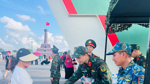 Quân đội ta giữ trọn lời thề 'Vì nhân dân phục vụ'