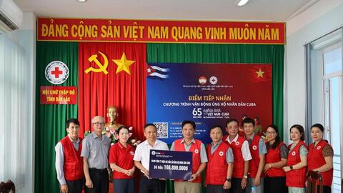 Điện lực Đắk Lắk chung tay ủng hộ nhân dân Cuba