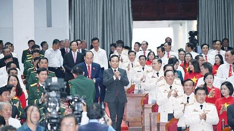 Khai mạc Đại hội đại biểu Đảng bộ tỉnh Cà Mau lần thứ I