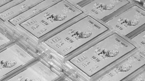 Giá bạc hôm nay 21/10/2025: Bạc phục hồi