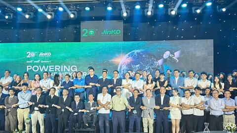 VCEA ký kết hợp tác chiến lược với Tập đoàn JinkoSolar