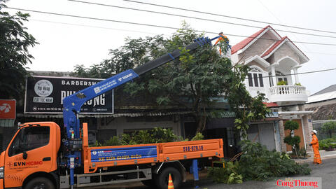 TP. Hồ Chí Minh chủ động giải pháp bảo đảm an toàn điện mùa mưa bão