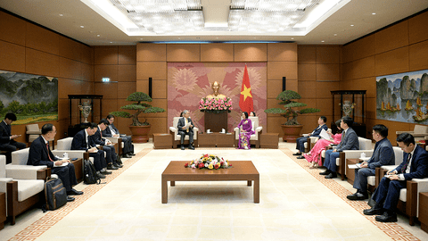 Hàn Quốc đề xuất hợp tác về năng lượng hạt nhân với Việt Nam