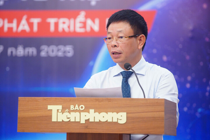 Ông Phùng Công Sưởng, Tổng biên tập báo Tiền Phong