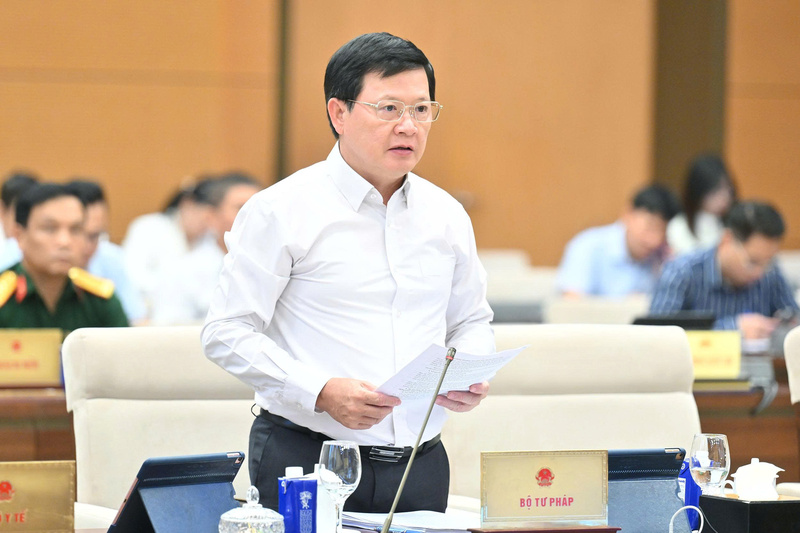 Thứ trưởng Bộ Tư pháp Mai Lương Khôi