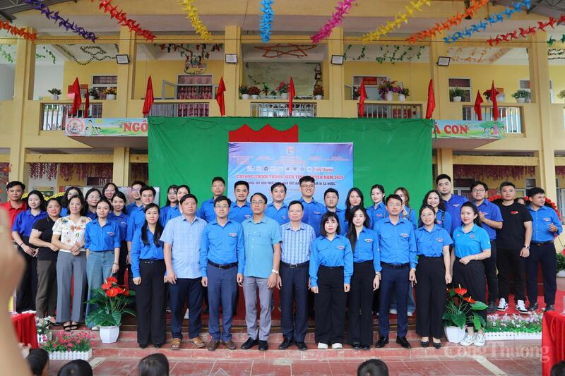 Phong trào tuổi trẻ Công Thương vì cộng đồng chung tay mang mái ấm đến Tuyên Quang - 1