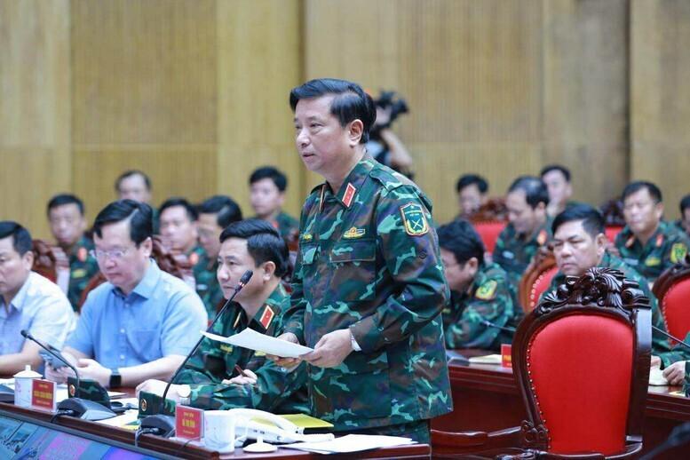 Các đơn vị báo cáo tình hình tại cuộc họp - Ảnh: VGP/Minh Khôi