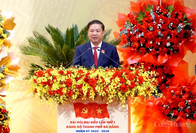 Bí thư Thành ủy Đà Nẵng Lương Nguyễn Minh Triết phát biểu khai mạc Đại hội