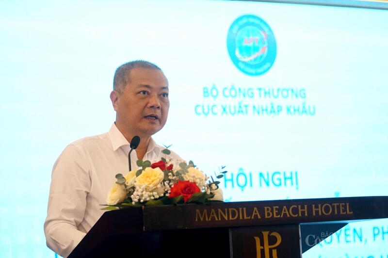 Cục trưởng Cục Xuất nhập khẩu Nguyễn Anh Sơn phát biểu khai mạc hội nghị.