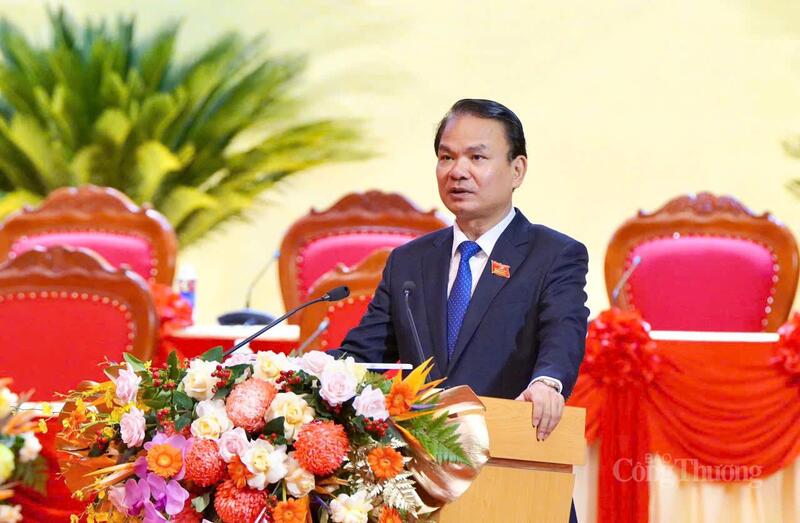 Bí thư Tỉnh ủy Phú Thọ Đặng Xuân Phong phát biểu tại khai mạc phiên trù bị.