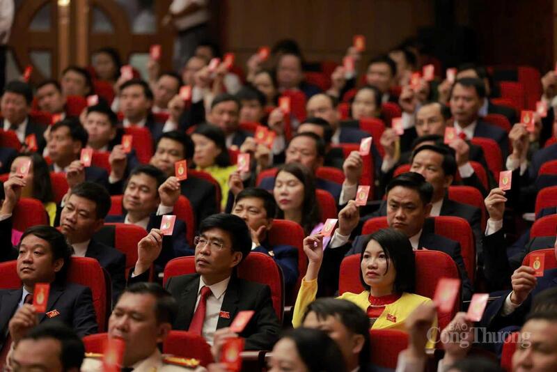 Phiên trù bị diễn ra trong không khí trang nghiêm, đoàn kết, trách nhiệm và dân chủ.