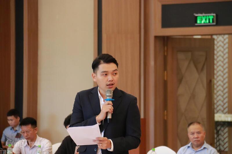 Ông Lý Thành Nhân, Giám đốc Hợp tác xã Chế biến chè Phìn Hồ. Ảnh: Thanh Tuấn