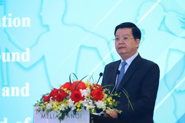 Phó Thủ tướng Mai Văn Chính phát biểu tại Hội nghị. Ảnh: Việt Hùng