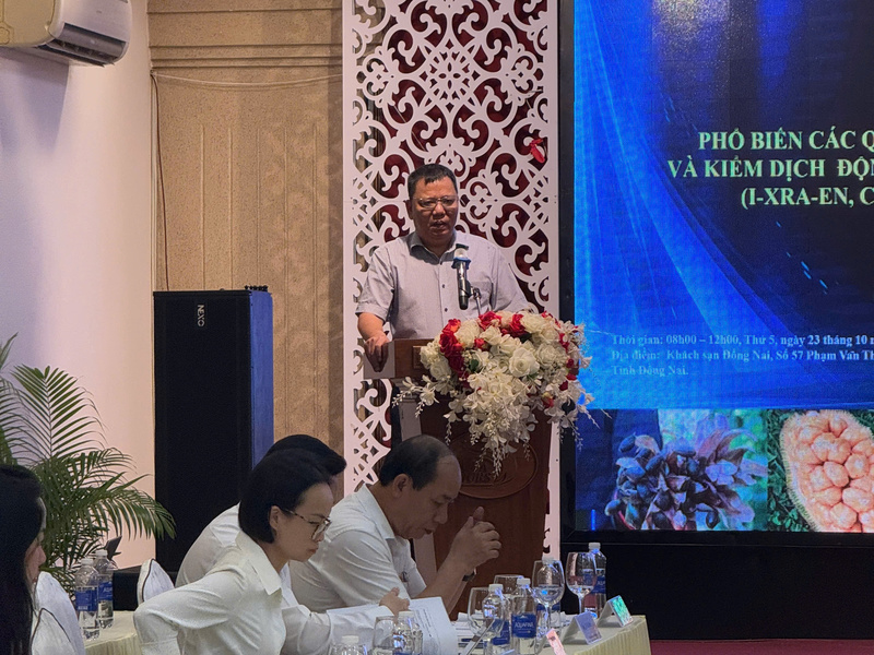 Ông Ngô Xuân Nam, Phó Giám đốc Văn phòng SPS Việt Nam chia sẻ tại hội nghị. Ảnh: Xuân Nam