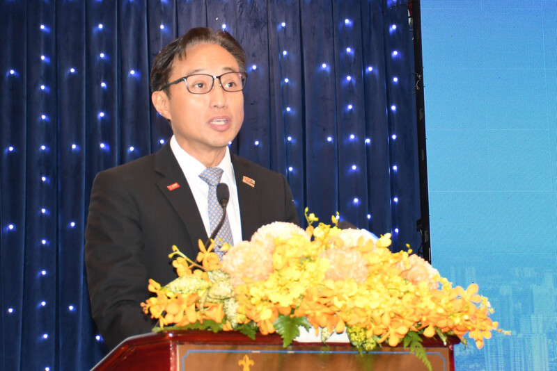 Ông Erick Contreras - Phó Chủ tịch EuroCham: Việc định hướng TP. Hồ Chí Minh trở thành trung tâm tài chính quốc tế sẽ mở ra vị thế mới cho Việt Nam. Ảnh: Minh Khuê.