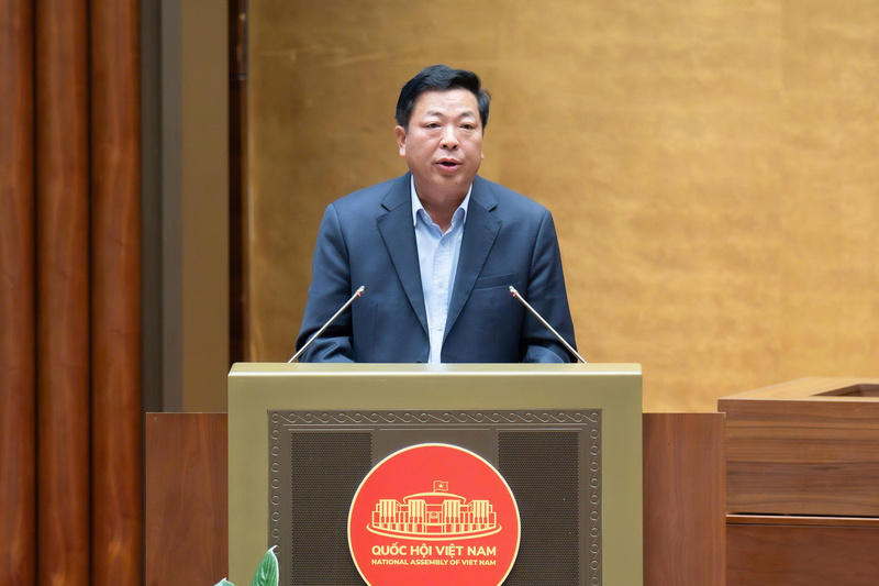 Bộ trưởng Bộ Xây dựng Trần Hồng Minh