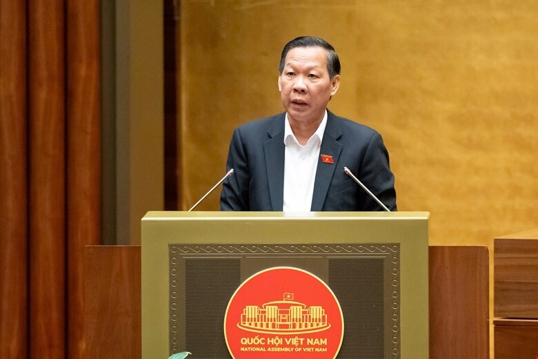 Chủ nhiệm Ủy ban Kinh tế và Tài chính Phan Văn Mãi.