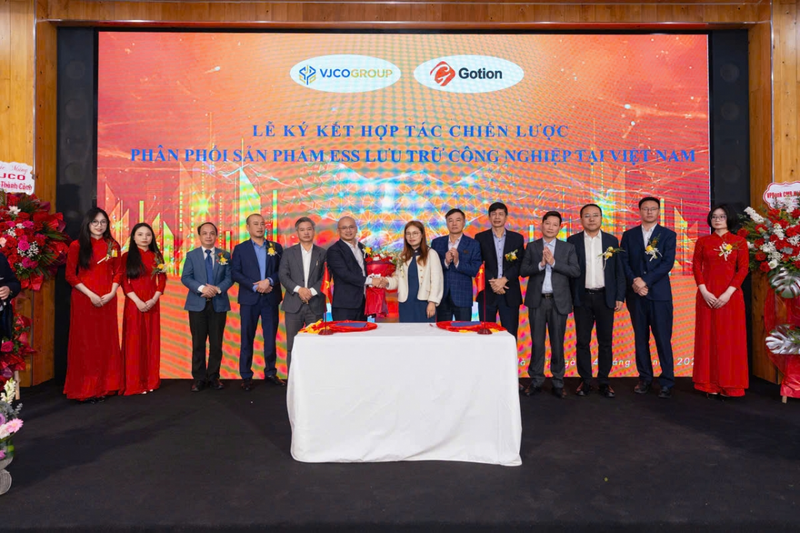 Quang cảnh lễ ký giữa VJCO Group và Gotion.