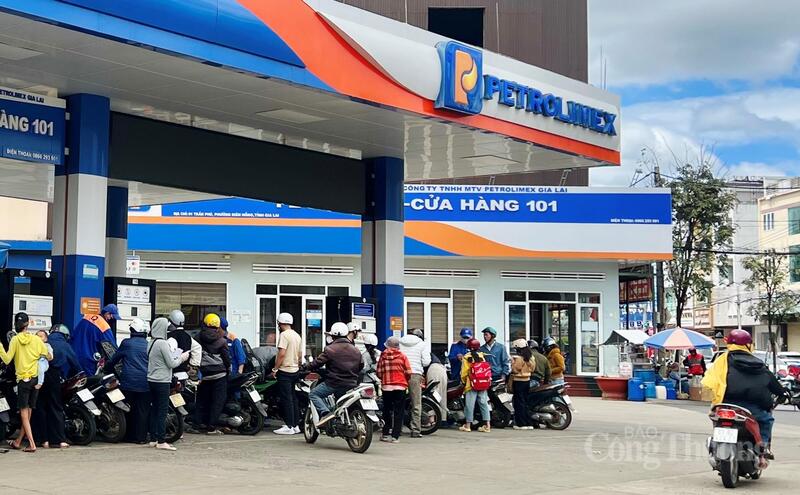 Gia Lai chủ động bảo đảm nguồn cung xăng dầu, ổn định thị trường. Ảnh: Hiền Mai