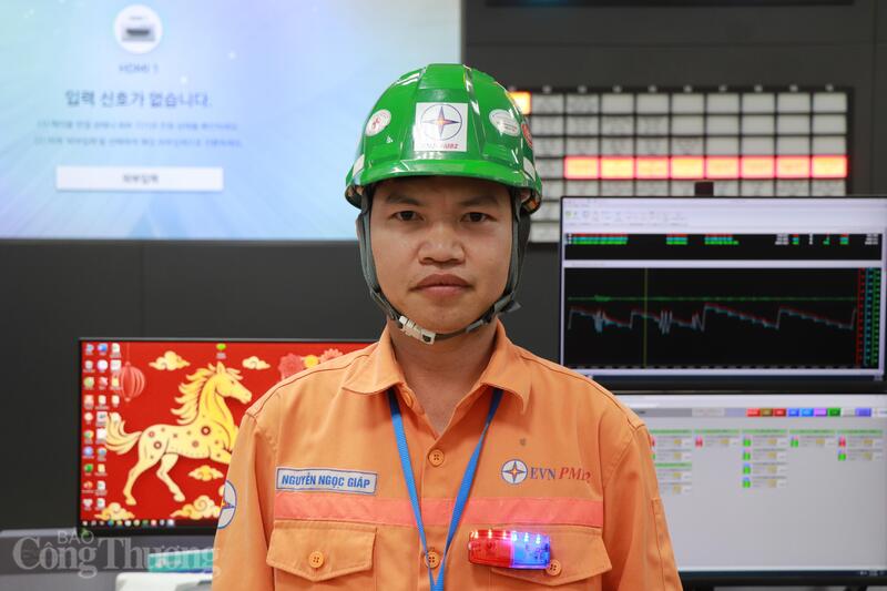 Ông Nguyễn Ngọc Giáp, Trưởng Ban an toàn, Ban quản lý dự án Nhà máy Nhiệt điện Quảng Trạch I. Ảnh: Thanh Tuấn