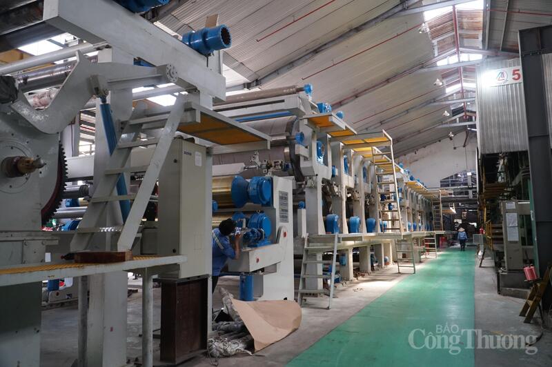 Công ty TNHH Kiến trúc và Thương mại Á Châu vẫn đang tiếp tục đầu tư hệ thống máy móc công nghệ hiện đại để tiết kiệm năng lượng, tối ưu hóa sản xuất.