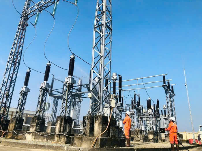 Thành phố Huế tập trung xây dựng hạ tầng điện nhằm đáp ứng nhu cầu phát triển kinh tế - xã hội, điện sinh hoạt trong giai đoạn tới. Ảnh: Nguyễn Tuấn