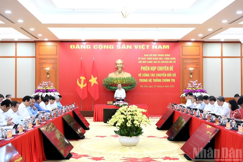Tổng Bí thư, Chủ tịch nước Tô Lâm chủ trì phiên họp chuyên đề về công tác chuyển đổi số trong hệ thống chính trị. Ảnh: Báo Nhân Dân.
